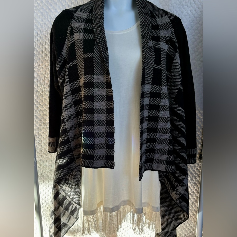 2X Attitudes by Renee plaid sweater poncho